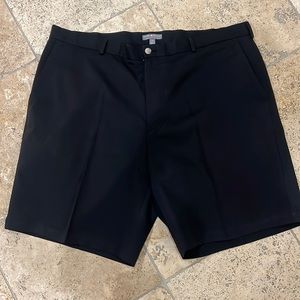Like New Peter Millar Black Shorts size 40
